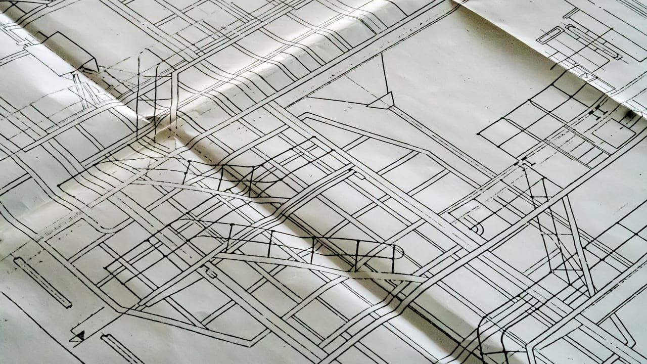 Plano de ingeniería estructural para construcción metálica industrial